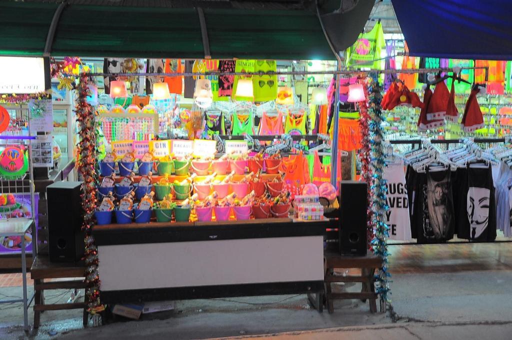 Mickey Hostel Haad Rin Bagian luar foto